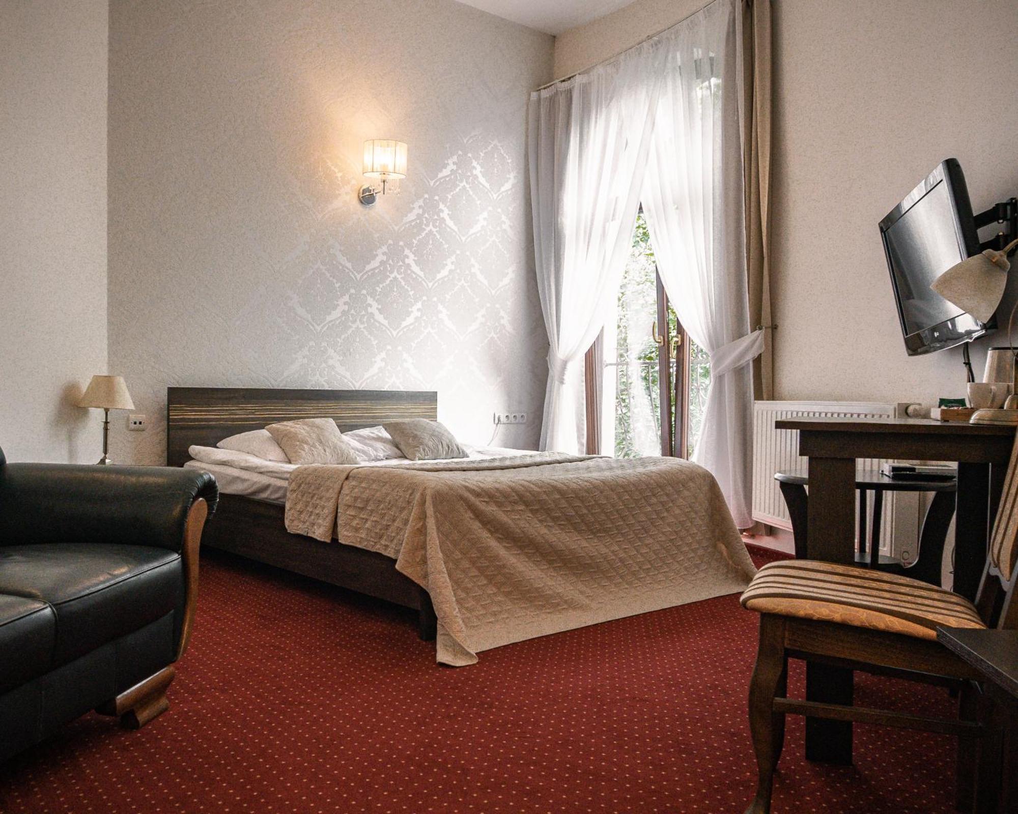 Hotel Korona Rybnik (Silesia) Exterior foto